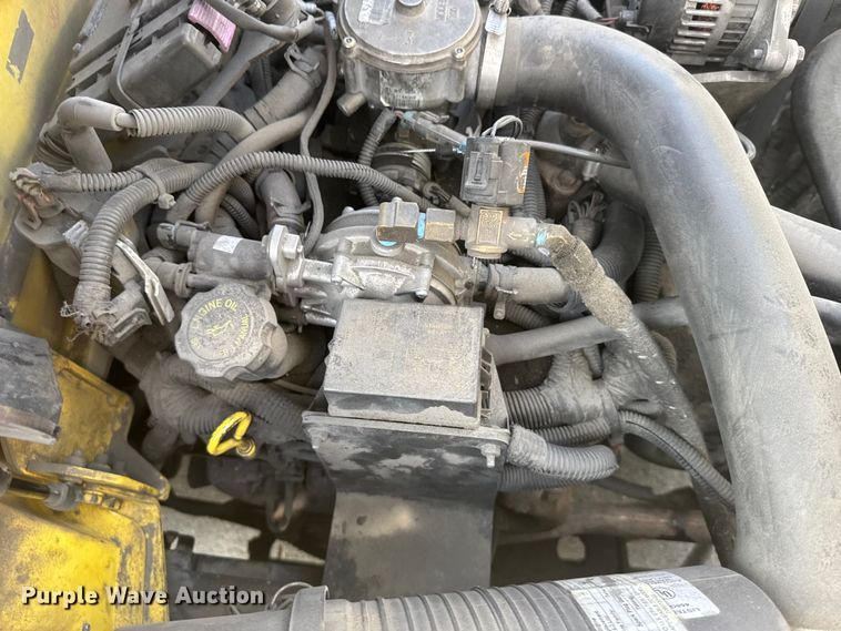 image for item FB7146 2005 Hyster 80 forklift