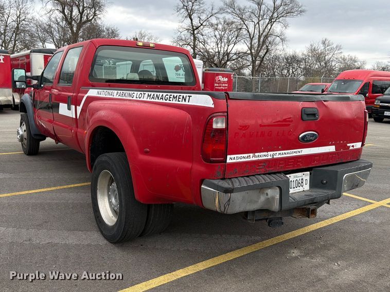image for item FB8051 2008 Ford F450 Super Duty truck