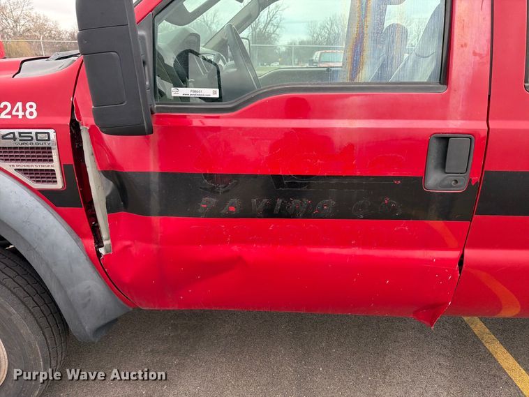 image for item FB8051 2008 Ford F450 Super Duty truck