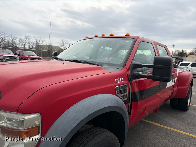 image for item FB8051 2008 Ford F450 Super Duty truck