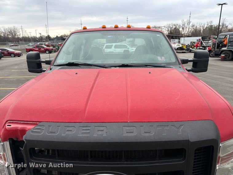 image for item FB8051 2008 Ford F450 Super Duty truck