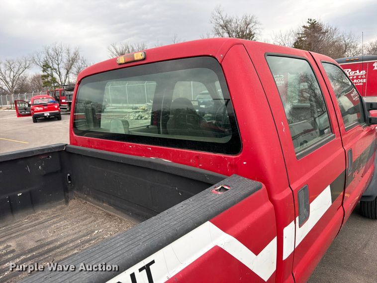 image for item FB8051 2008 Ford F450 Super Duty truck