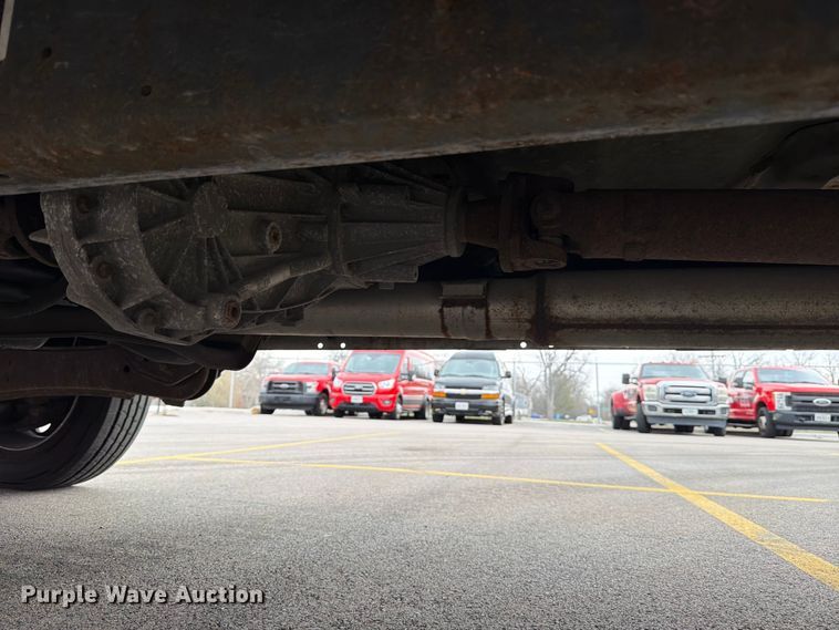 image for item FB8051 2008 Ford F450 Super Duty truck