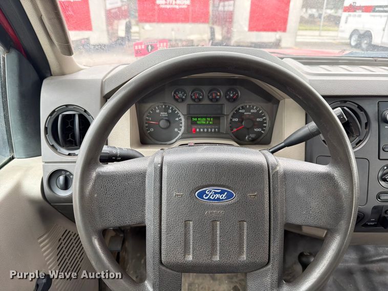 image for item FB8051 2008 Ford F450 Super Duty truck