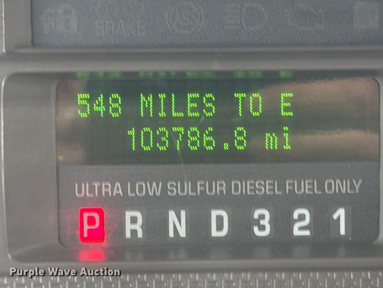 image for item FB8051 2008 Ford F450 Super Duty truck