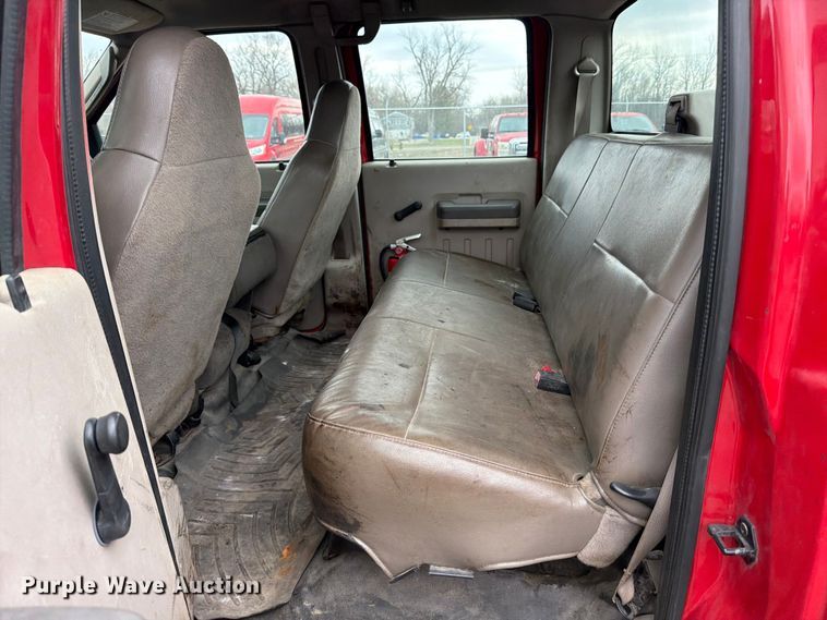 image for item FB8051 2008 Ford F450 Super Duty truck