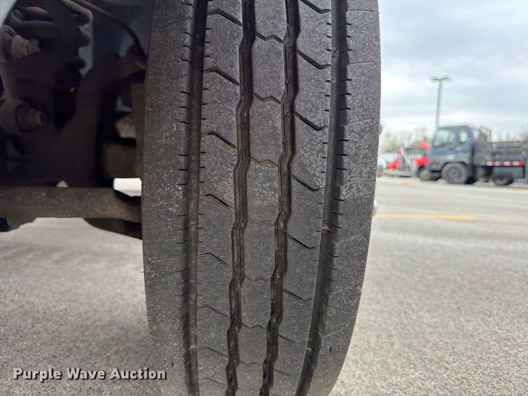 image for item FB8051 2008 Ford F450 Super Duty truck