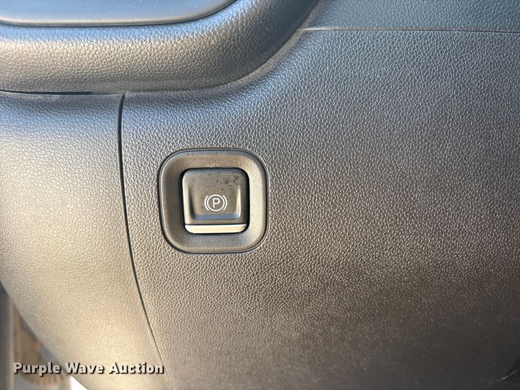 image for item FC2155 2023 Chevrolet Silverado 1500 Ext. Cab pickup truck