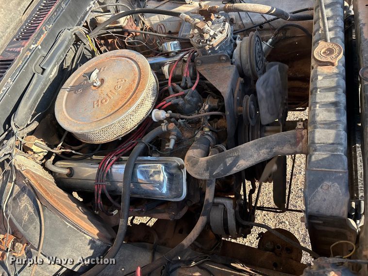 image for item FC2157 1975 Ford F100 pickup truck cab and chassis