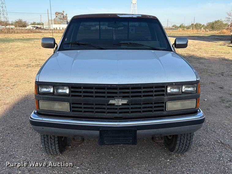 image for item FC2158 1988 Chevrolet K1500 pickup truck