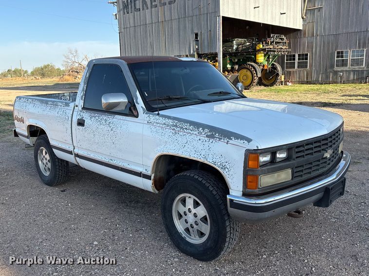 image for item FC2158 1988 Chevrolet K1500 pickup truck