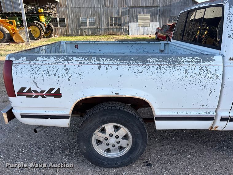 image for item FC2158 1988 Chevrolet K1500 pickup truck