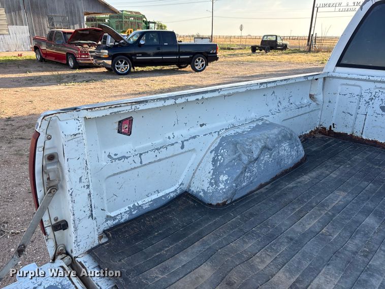 image for item FC2158 1988 Chevrolet K1500 pickup truck