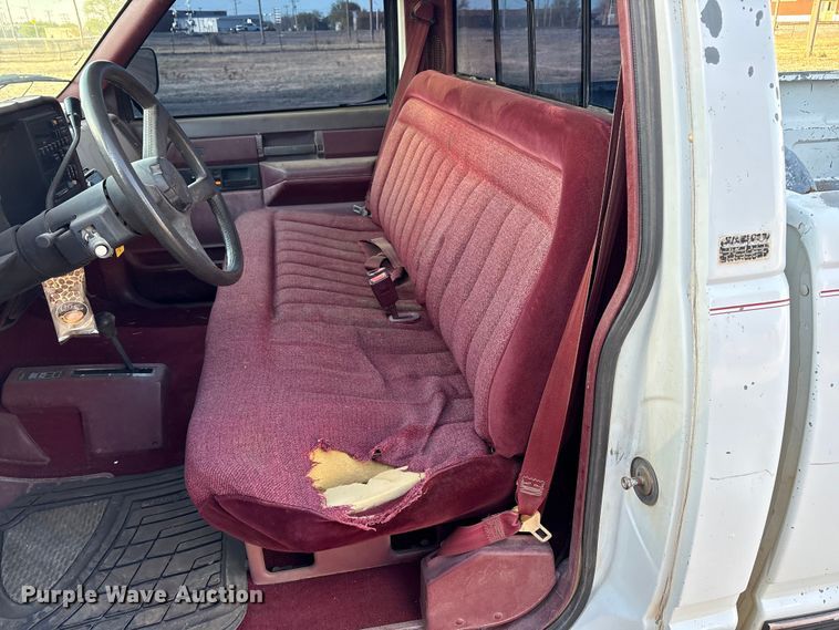 image for item FC2158 1988 Chevrolet K1500 pickup truck