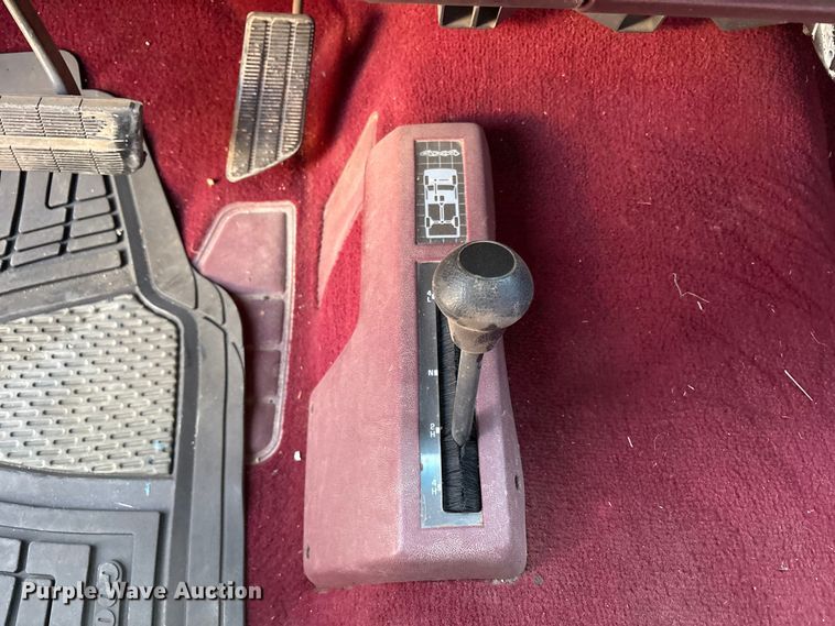 image for item FC2158 1988 Chevrolet K1500 pickup truck