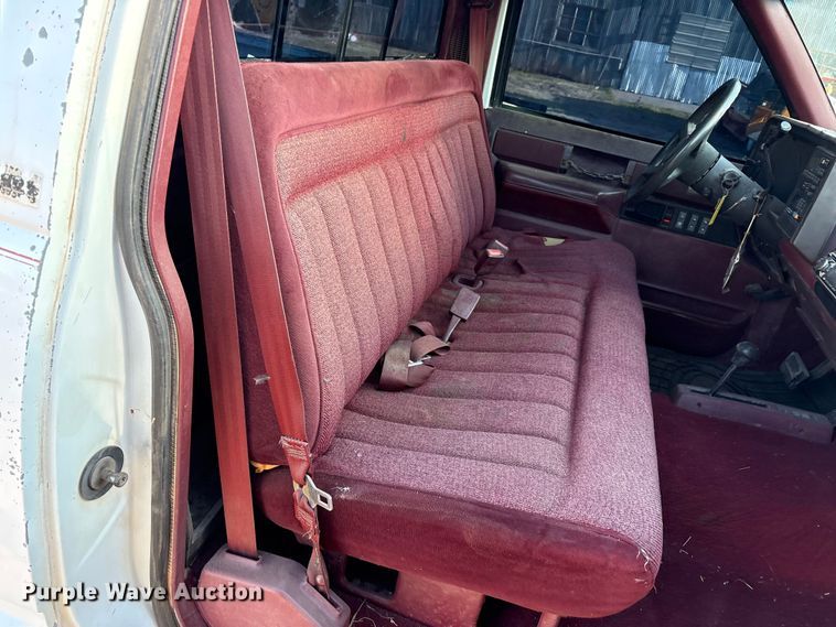 image for item FC2158 1988 Chevrolet K1500 pickup truck