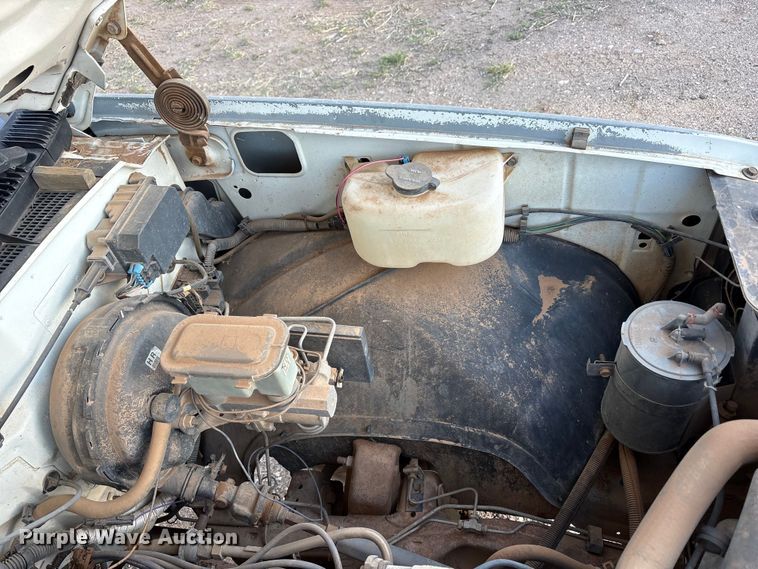 image for item FC2158 1988 Chevrolet K1500 pickup truck