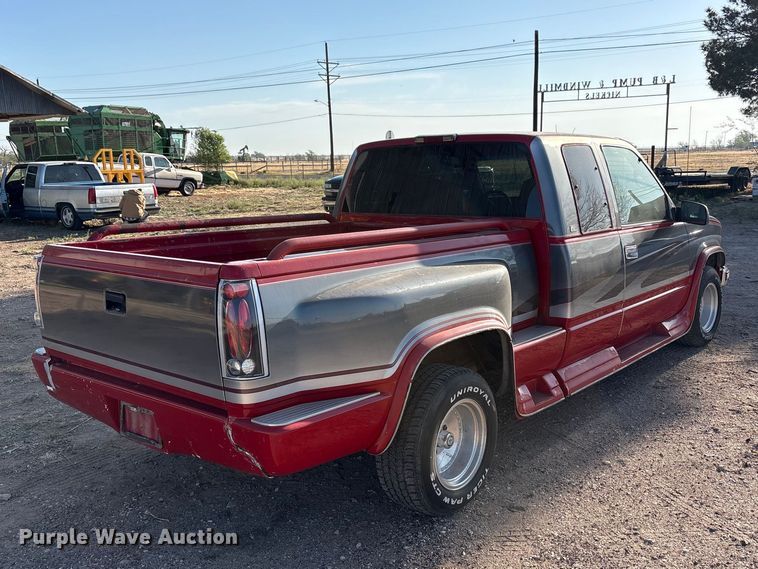 image for item FC2159 1996 Chevrolet C1500 Ext. Cab pickup truck