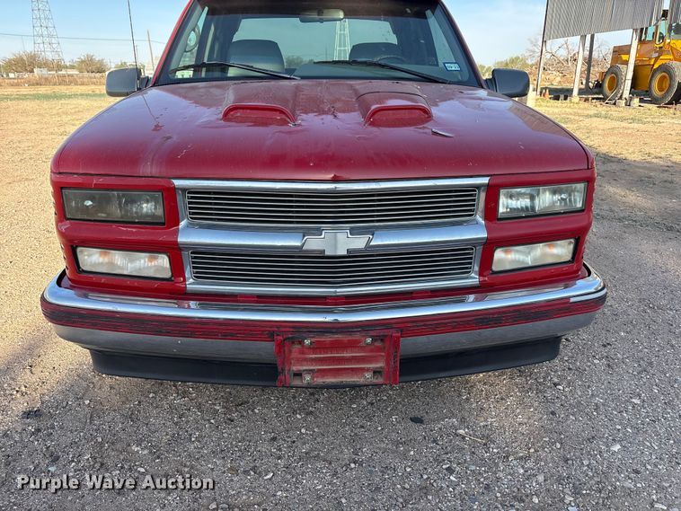 image for item FC2159 1996 Chevrolet C1500 Ext. Cab pickup truck