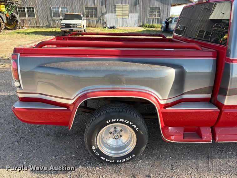 image for item FC2159 1996 Chevrolet C1500 Ext. Cab pickup truck