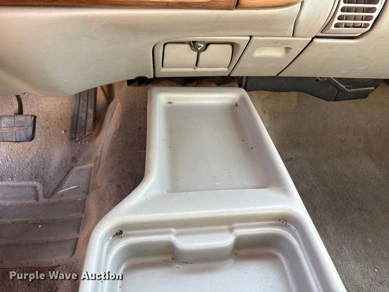 image for item FC2159 1996 Chevrolet C1500 Ext. Cab pickup truck