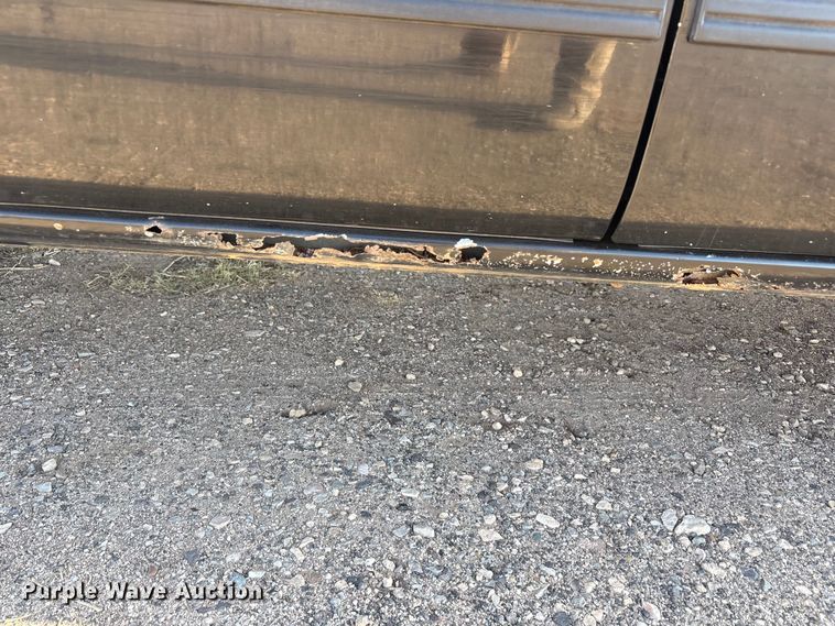 image for item FC2161 2002 Chevrolet Silverado 1500 Ext. Cab pickup truck