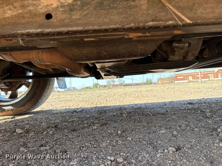 image for item FC2161 2002 Chevrolet Silverado 1500 Ext. Cab pickup truck