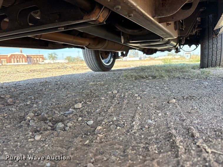 image for item FC2161 2002 Chevrolet Silverado 1500 Ext. Cab pickup truck