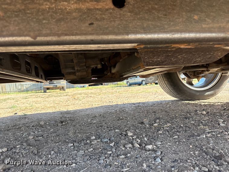 image for item FC2161 2002 Chevrolet Silverado 1500 Ext. Cab pickup truck