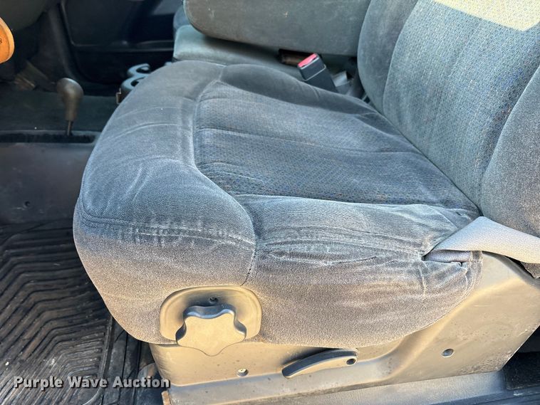 image for item FC2161 2002 Chevrolet Silverado 1500 Ext. Cab pickup truck