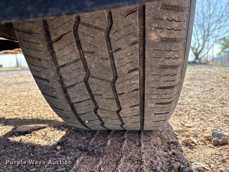 image for item FC2161 2002 Chevrolet Silverado 1500 Ext. Cab pickup truck