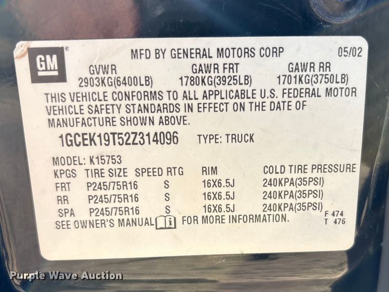 image for item FC2161 2002 Chevrolet Silverado 1500 Ext. Cab pickup truck