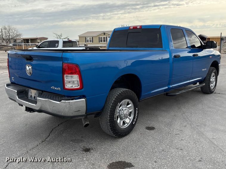 image for item FC2164 2021 RAM 2500 Crew Cab pickup truck