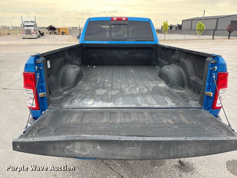 image for item FC2164 2021 RAM 2500 Crew Cab pickup truck
