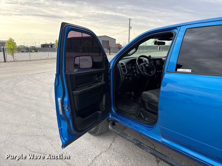 image for item FC2164 2021 RAM 2500 Crew Cab pickup truck