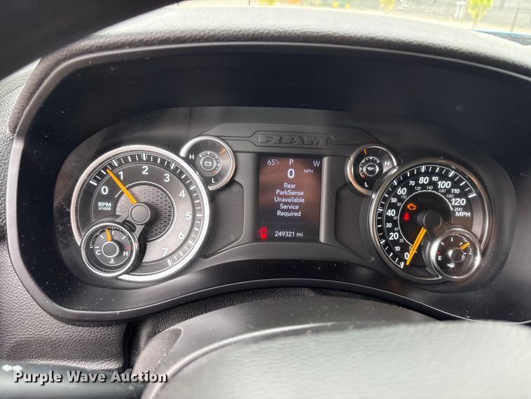 image for item FC2164 2021 RAM 2500 Crew Cab pickup truck
