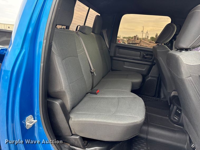 image for item FC2164 2021 RAM 2500 Crew Cab pickup truck
