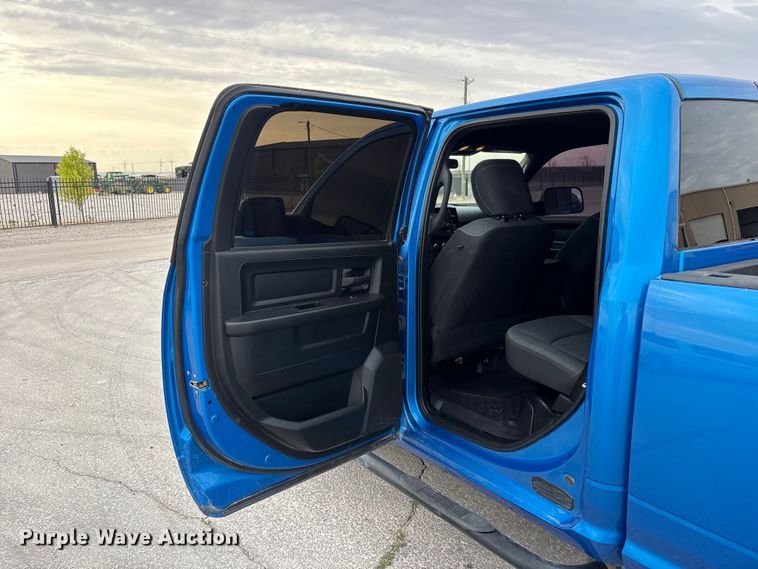 image for item FC2164 2021 RAM 2500 Crew Cab pickup truck