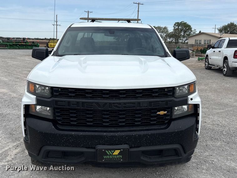 image for item FC2201 2020 Chevrolet Silverado 1500 pickup truck