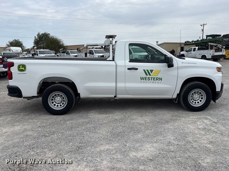 image for item FC2201 2020 Chevrolet Silverado 1500 pickup truck