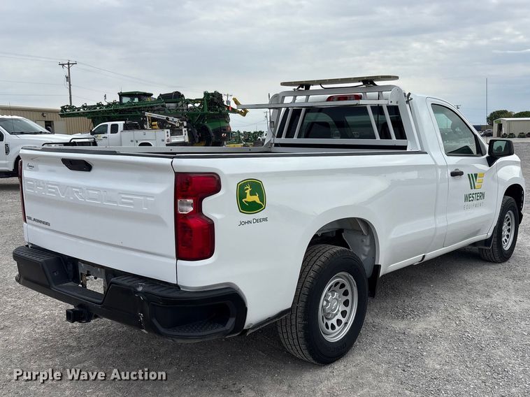 image for item FC2201 2020 Chevrolet Silverado 1500 pickup truck