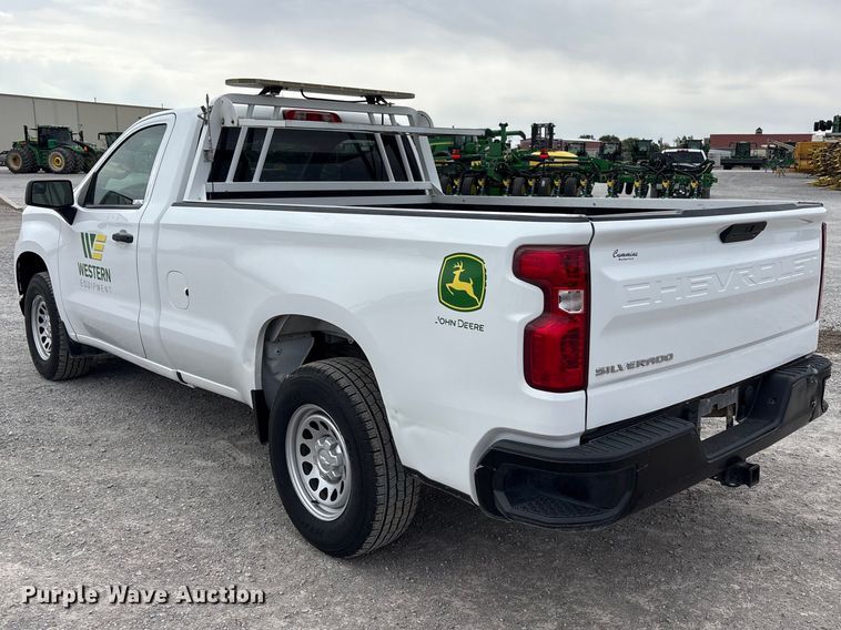 image for item FC2201 2020 Chevrolet Silverado 1500 pickup truck