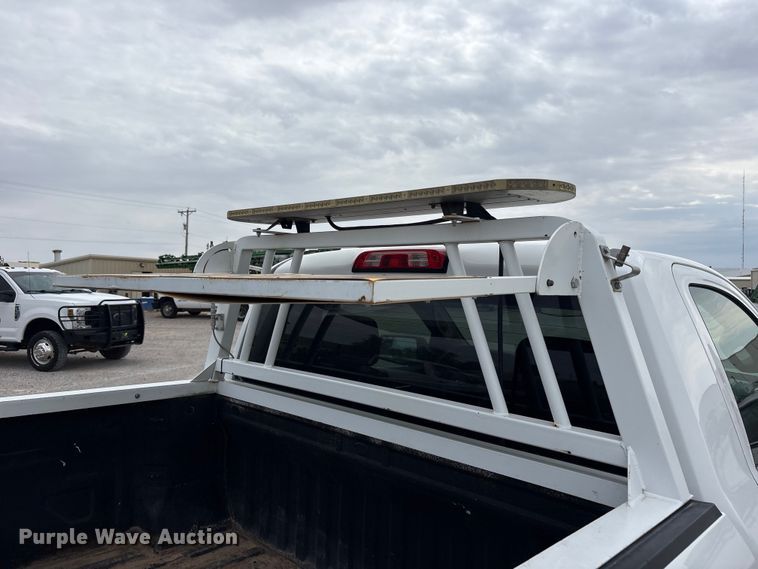 image for item FC2201 2020 Chevrolet Silverado 1500 pickup truck