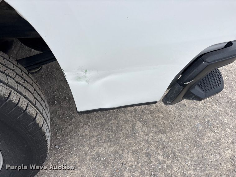 image for item FC2201 2020 Chevrolet Silverado 1500 pickup truck