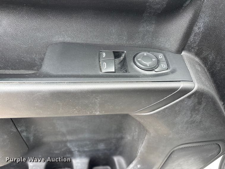 image for item FC2201 2020 Chevrolet Silverado 1500 pickup truck