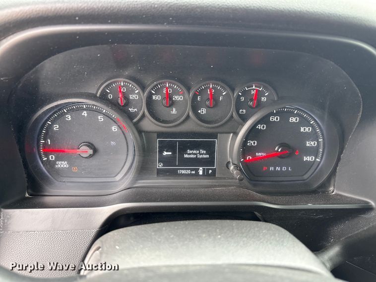 image for item FC2201 2020 Chevrolet Silverado 1500 pickup truck