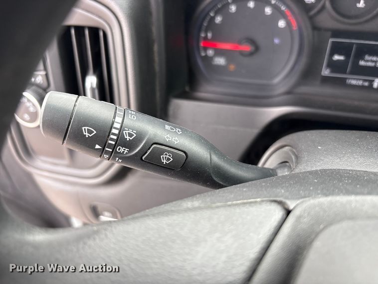 image for item FC2201 2020 Chevrolet Silverado 1500 pickup truck