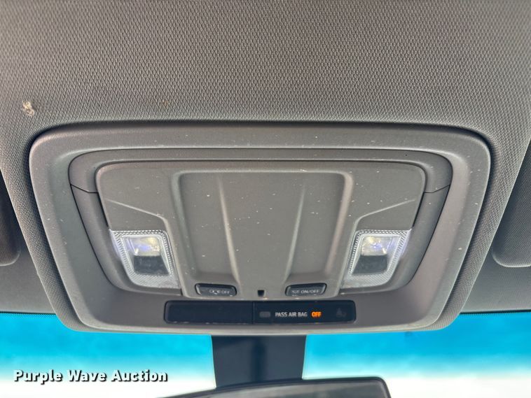 image for item FC2201 2020 Chevrolet Silverado 1500 pickup truck