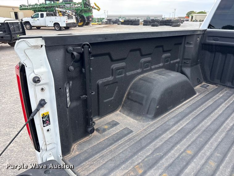 image for item FC2202 2019 GMC Sierra 1500 SLT Crew Cab pickup truck