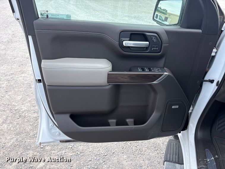 image for item FC2202 2019 GMC Sierra 1500 SLT Crew Cab pickup truck